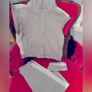 🌼Puma, Hoodie two piece set leggings and sleeveless sweatshirt